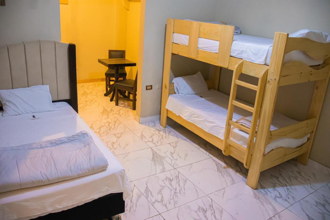 Hostel Thay83 Miraflores ลิมา ภายนอก รูปภาพ