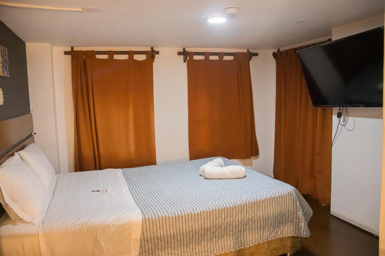 Hostel Thay83 Miraflores ลิมา ภายนอก รูปภาพ